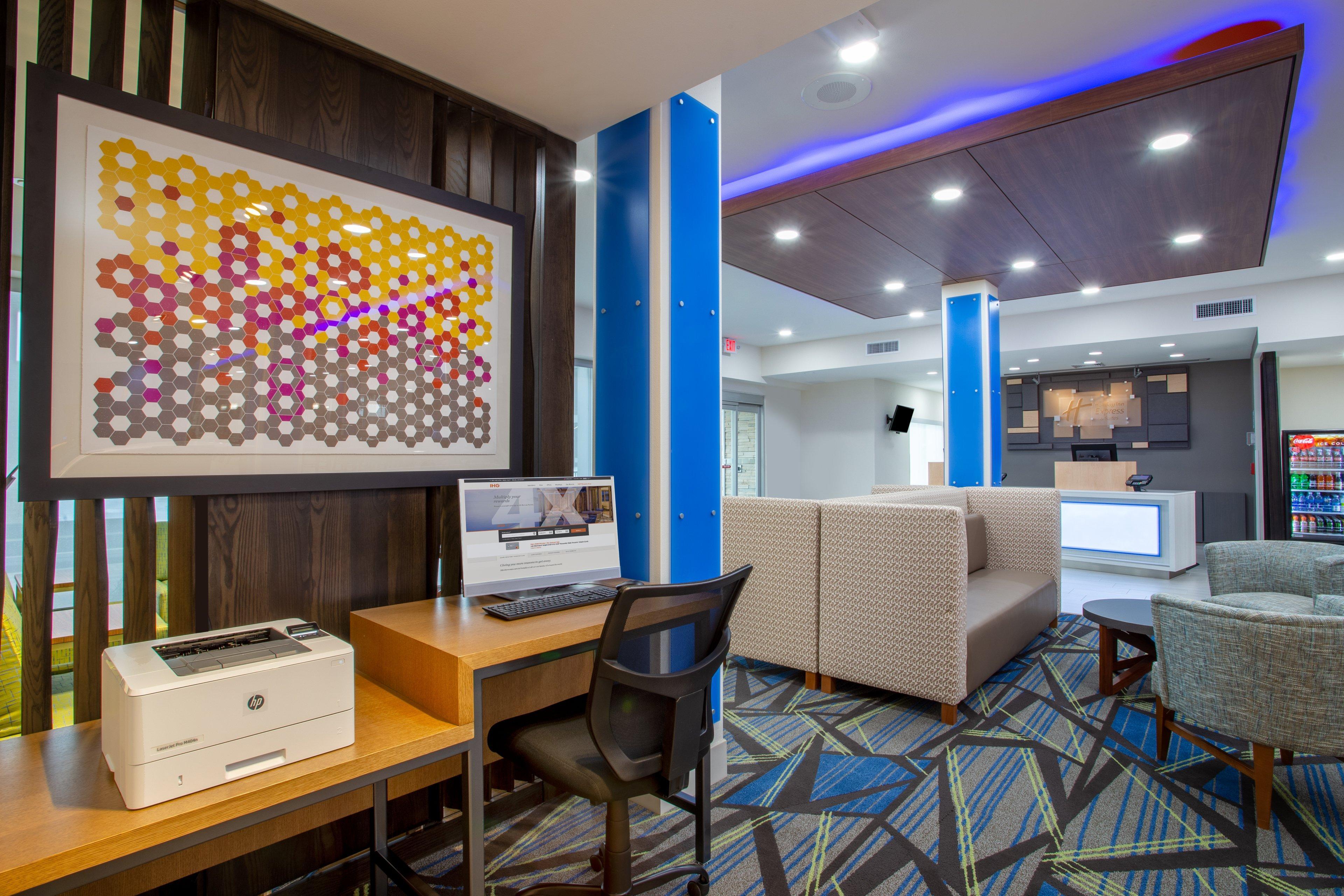 Holiday Inn Express & Suites - Deland South By Ihg Exterior photo